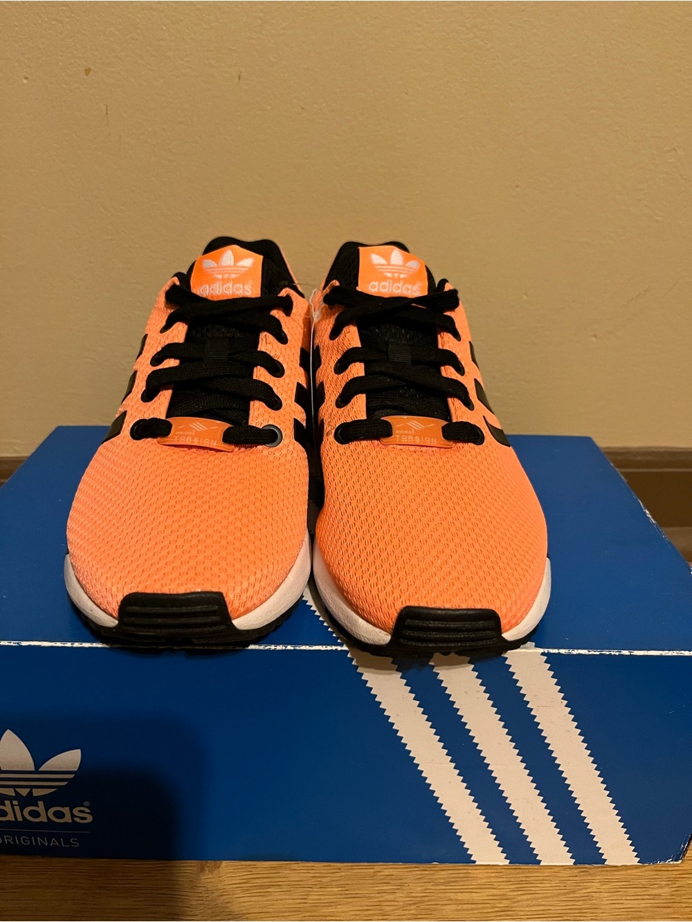 Adidas ZX Flux K Juniors Flash Orange, Black M19388 NEW Size Youth 5.5; Women 7